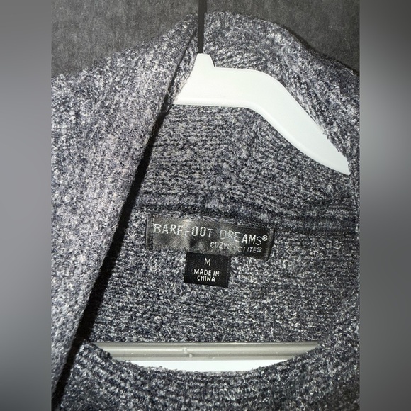 Barefoot Dreams Cozy Dark Gray Hoodie Sweater Size M - Picture 5 of 9